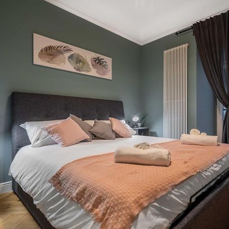 Deluxe Apartment Milan - Duomo - Milan Lin Airport Bagian luar foto